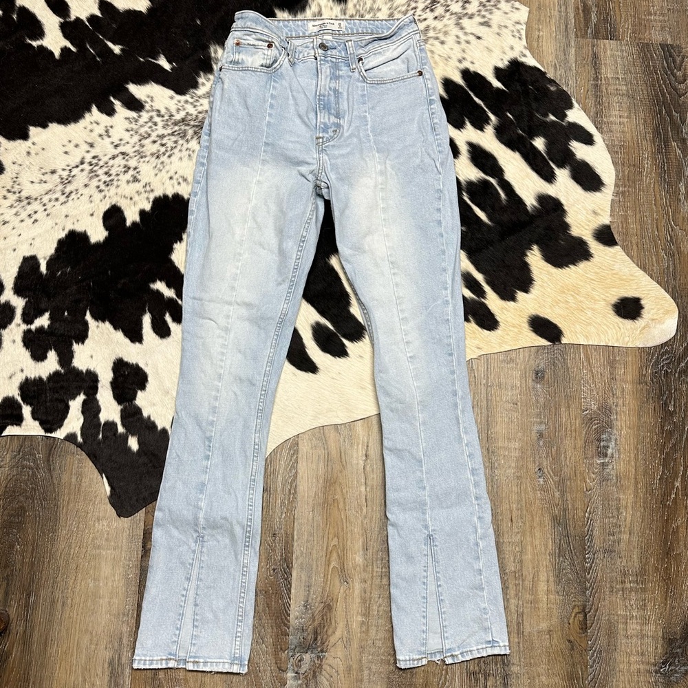 a&f | curve love front slit jeans